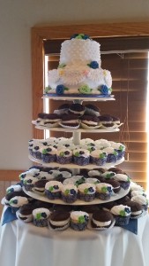 Custom Wedding Cake Display